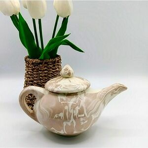 Mt St Helens Volcanic Ash Teapot.